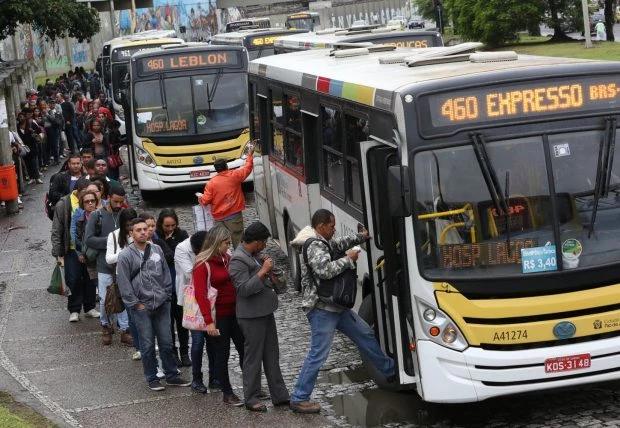 Mobilidade urbana reforça desigualdades raciais nas grandes cidades