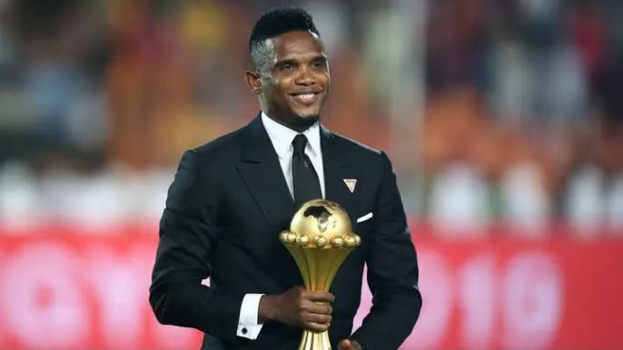”الكاف” يلغي العقوبات الصادرة في حق صامويل ايتو على خلفية احداث مباراة المغرب والكامرون