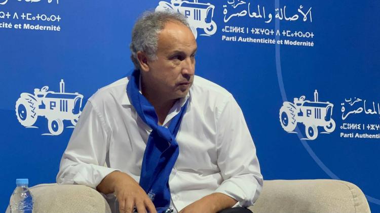قيادات الأصالة والمعاصرة تحظى باستقبال ضخم وحاشد بالرحامنة دعماً لمرشح الحزب عز الدين المداوي