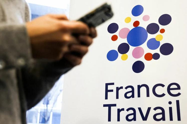 C’est voté&nbsp;: la durée d’indemnisation du chômage baisse en France, êtes-vous concerné par cette mesure&nbsp;?