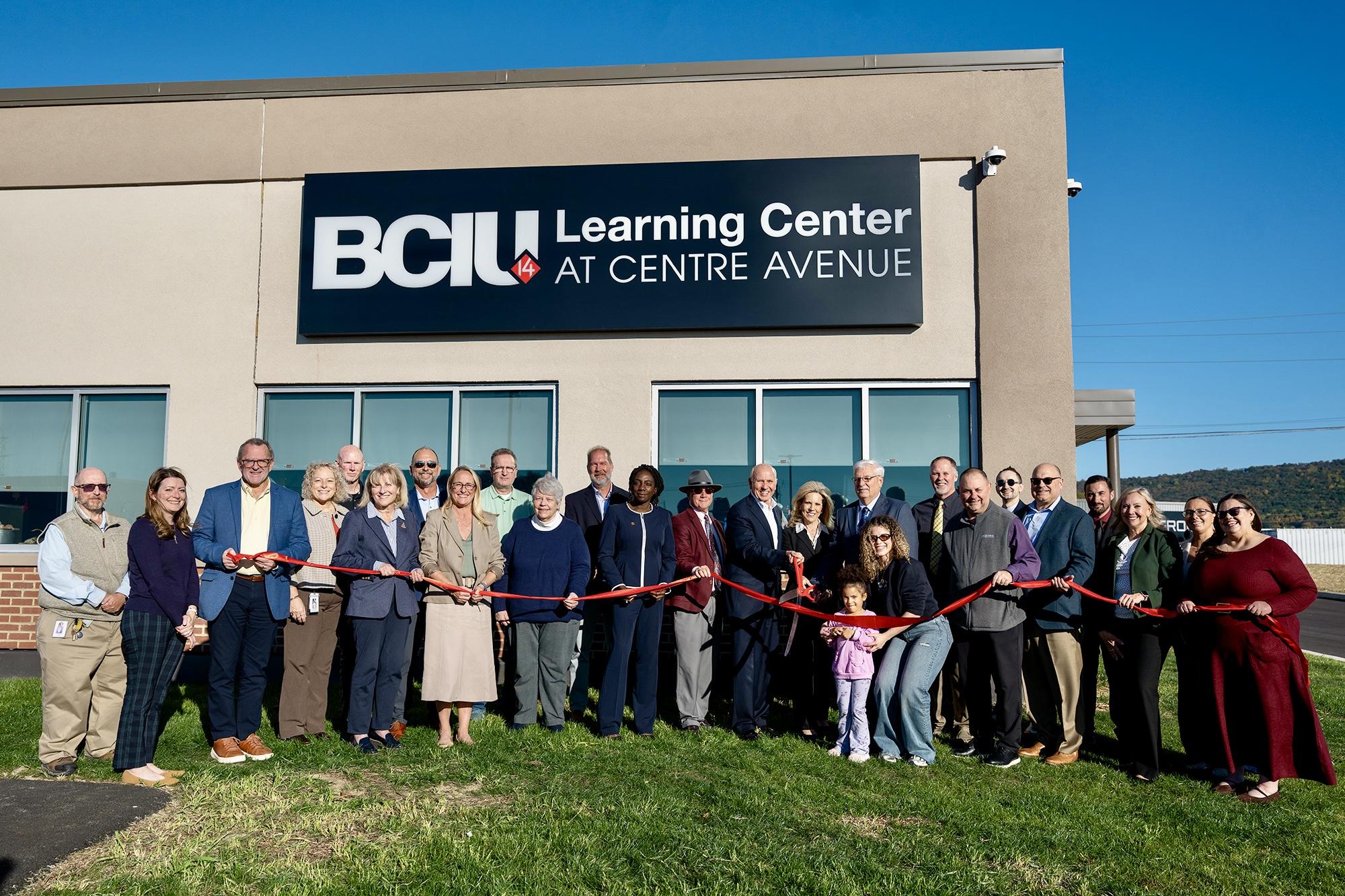 BCIU celebrates opening of new learning center at Centre Avenue