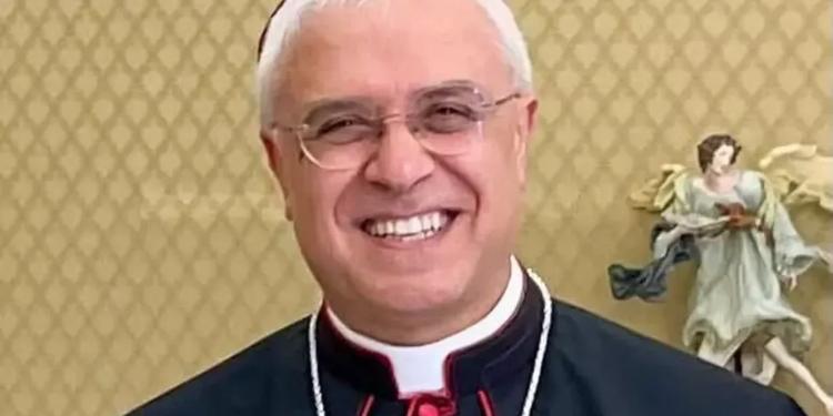 Catania, monsignor Renna dimesso dal San Marco dopo l'intervento: «La convalescenza è tempo di grazia»