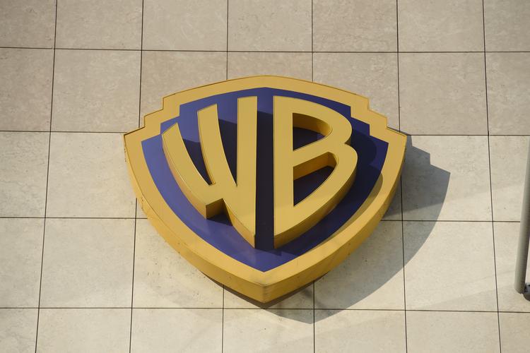 Accionistas de Warner Bros. Discovery aprueban la fusión con Paramount Skydance