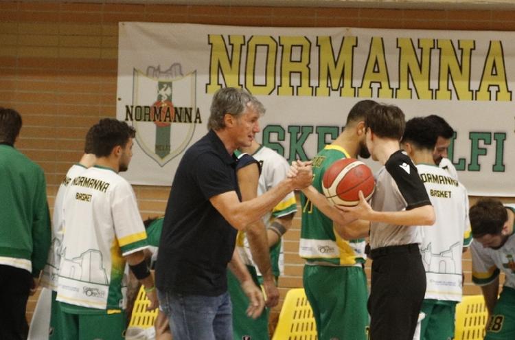 Basket DR1/M: Normanna Melfi ai Playoff, il commento di coach Russo nel pre-Villaricca
