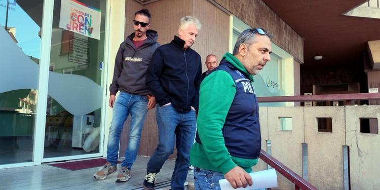 Madre e figlia uccise con la ricina, Gianni Di Vita torna in questura: è la terza volta in un giorno