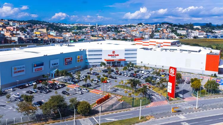 Shoppings do Alto Tietê têm mais de 60 vagas de emprego nesta terça-feira; veja lista