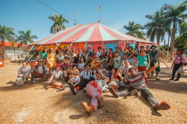 Encontro internacional de palhaços reúne 60 artistas e tem mais de 30 atrações gratuitas em Fernandópolis