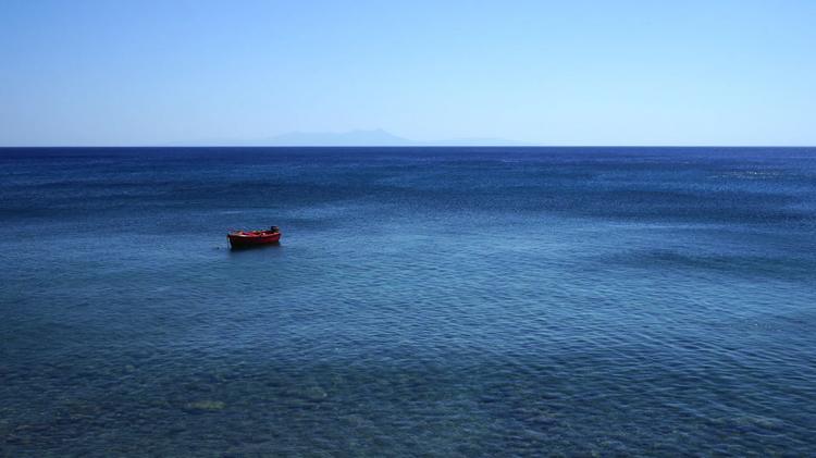 Brasileira que sumiu na Inglaterra usou barco e ficou à deriva, diz polícia