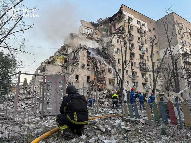 Ataque em grande escala da Rússica contra Kiev deixa 17 mortos e dezenas de feridos
