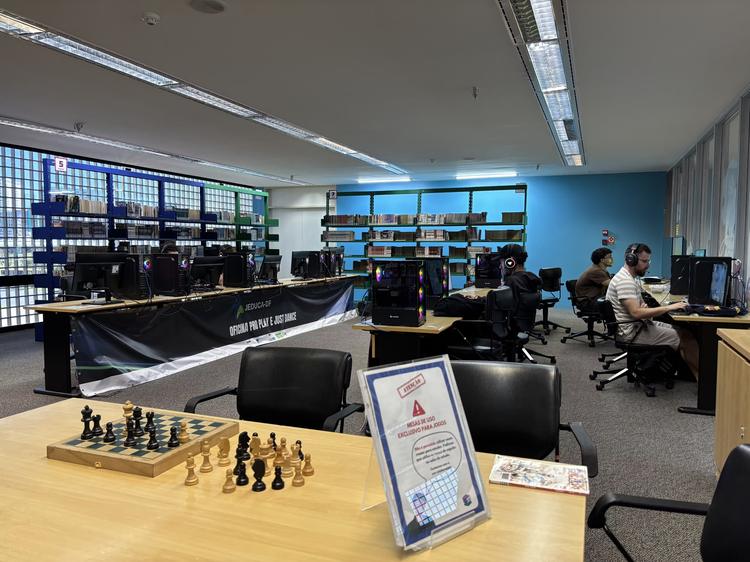 Bibliotecas do DF oferecem livros, videogames, quadrinhos e mangás nas férias escolares; veja guia
