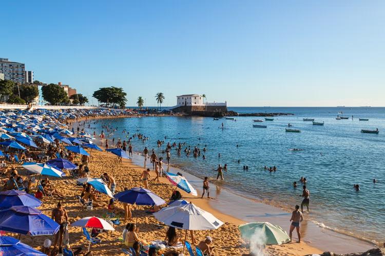 Praia do Porto da Barra, em Salvador, será fechada para simulado de acidente aéreo