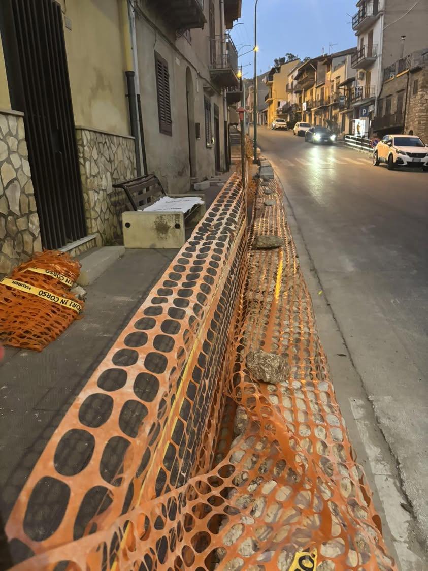 L'Amministrazione Comunale informa la cittadinanza che hanno preso il via gli interventi di riqualificazione dei muretti...