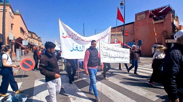 بالصور.. انطلاق المسيرات العمالية بمناسبة عيد الشغل بمراكش