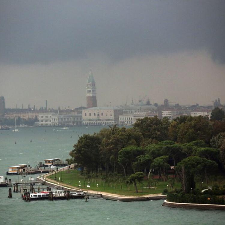 Venezia, vendesi isola privata con fortino napoleonico