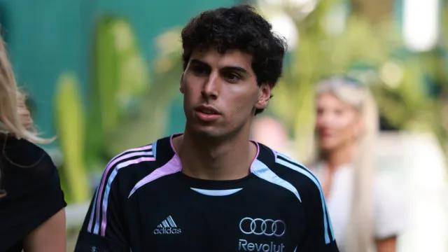 Carro de Bortoleto pega fogo e brasileiro largará em último no GP de Miami