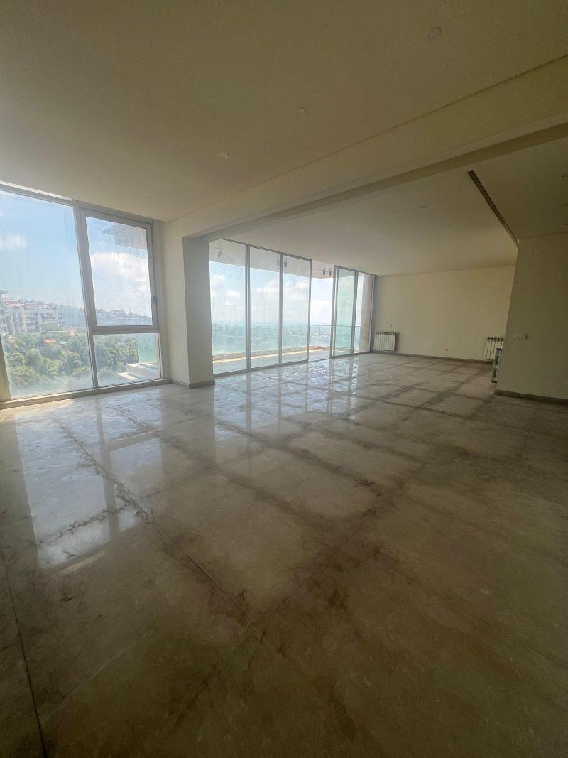 For Sale: Apartment in Mansourieh