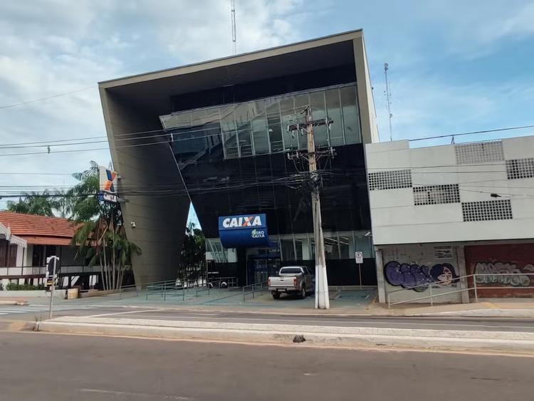 Trabalhadores da Caixa e dos Correios entram em greve no Acre
