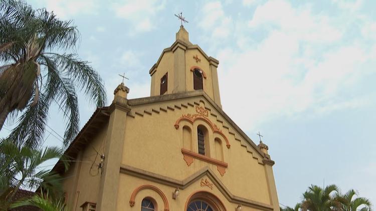 O que se sabe sobre padre afastado após denúncias de assédio contra crianças em Ribeirão Preto