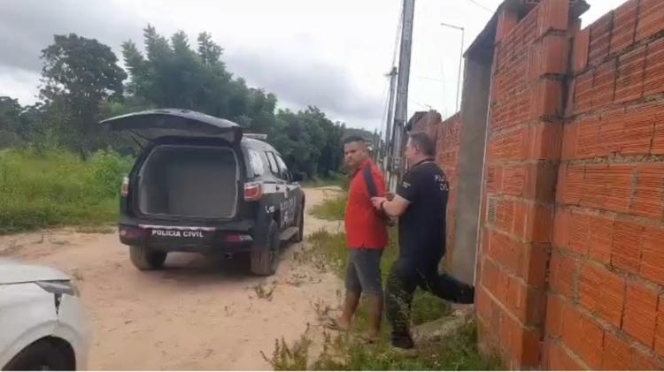Homem é preso por ameaçar matar os filhos caso ex não reatasse relação