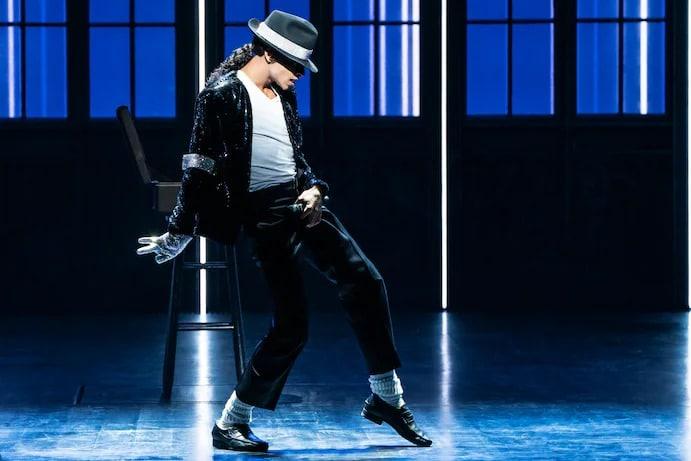 Subastan el icónico sombrero con el que Michael Jackson deslumbró al mundo con su ‘moonwalk’