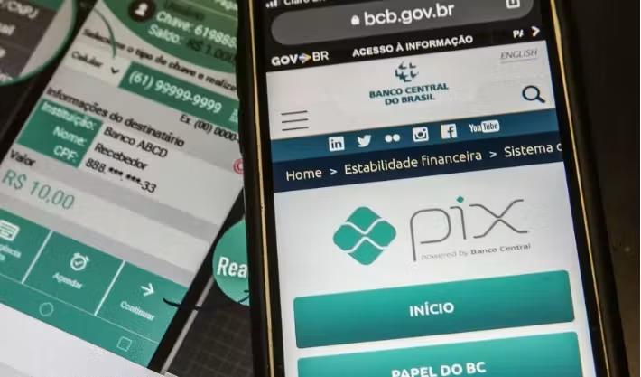 Pix fora do ar? Usuários relatam instabilidade; BC diz que sistema foi normalizado