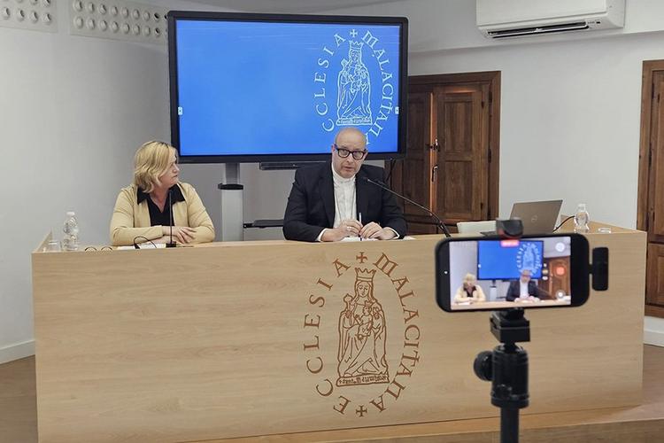 El obispo comparece para explicar la posición de la Diócesis ante el inicio del juicio a un sacerdote