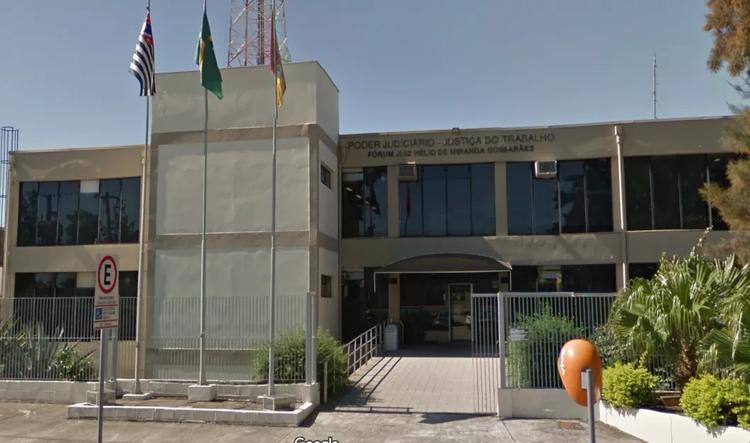 Justiça condena Toyota a indenizar ex-funcionária por assédio sexual e demissão discriminatória