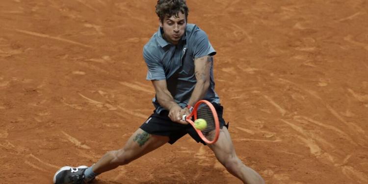 Madrid, Cobolli ai quarti: Medvedev battuto in 3 set. Affronterà Zverev