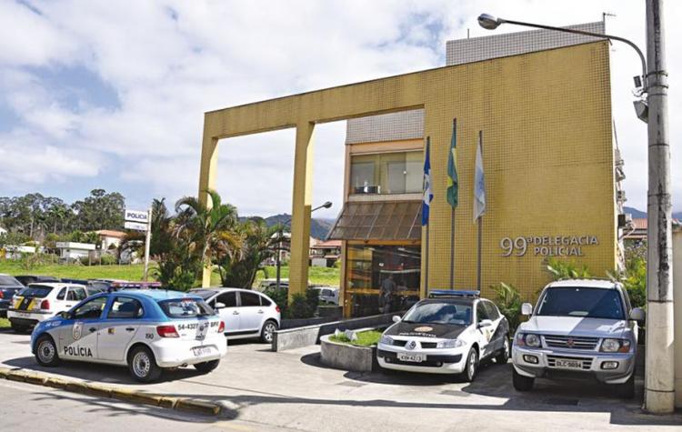 Homem é encontrado morto com cortes nas costa e no peito em Itatiaia