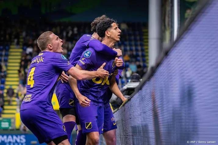 Nassoh redt in blessuretijd punt voor NAC bij Fortuna