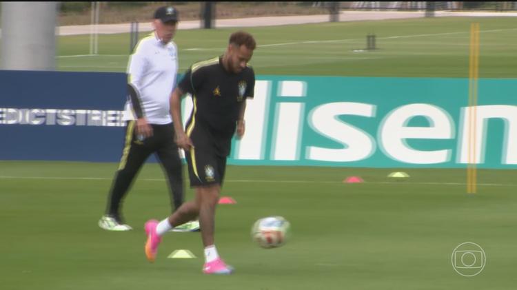 Sem Neymar, Seleção chega à Filadélfia para enfrentar o Haiti e é recebida por torcedores