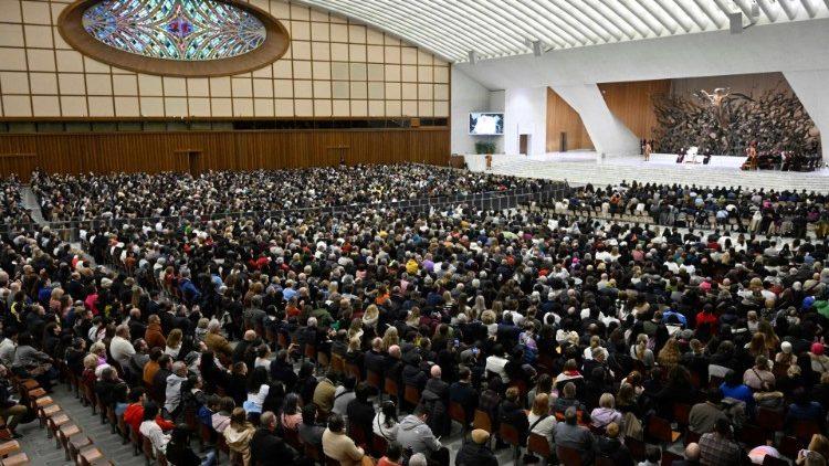 Audiência geral desta quarta-feira (08/01) na Sala Paulo VI, no Vaticano (Vatican Media)