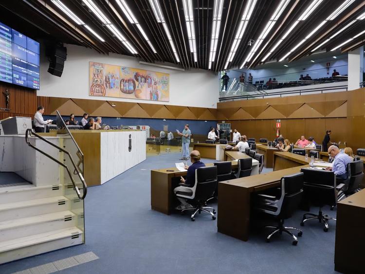 Câmara de BH aprova em 2º turno reajuste de 4,11% para servidores da prefeitura