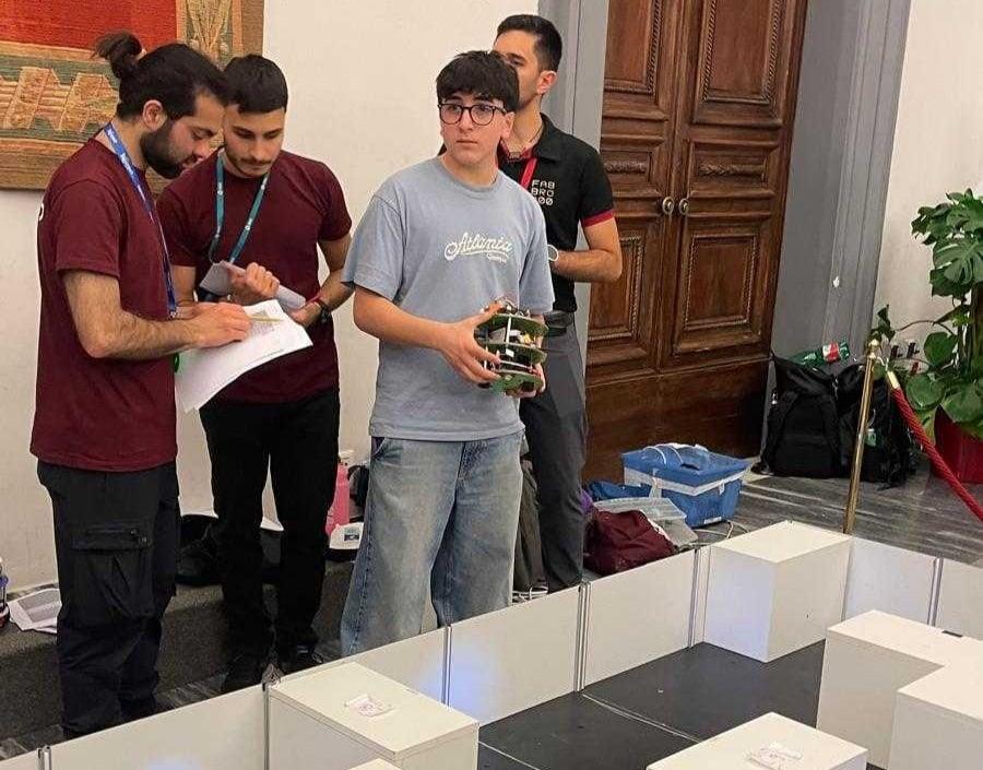Sala Consilina: gli studenti del “Cicerone” vincono la RomeCup 2026 con il robot Gerolamo