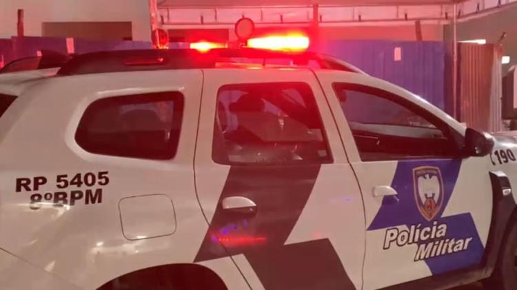 Mulher usa arma de choque para fugir de marido que comprou equipamento para agredi-la em Vila Velha