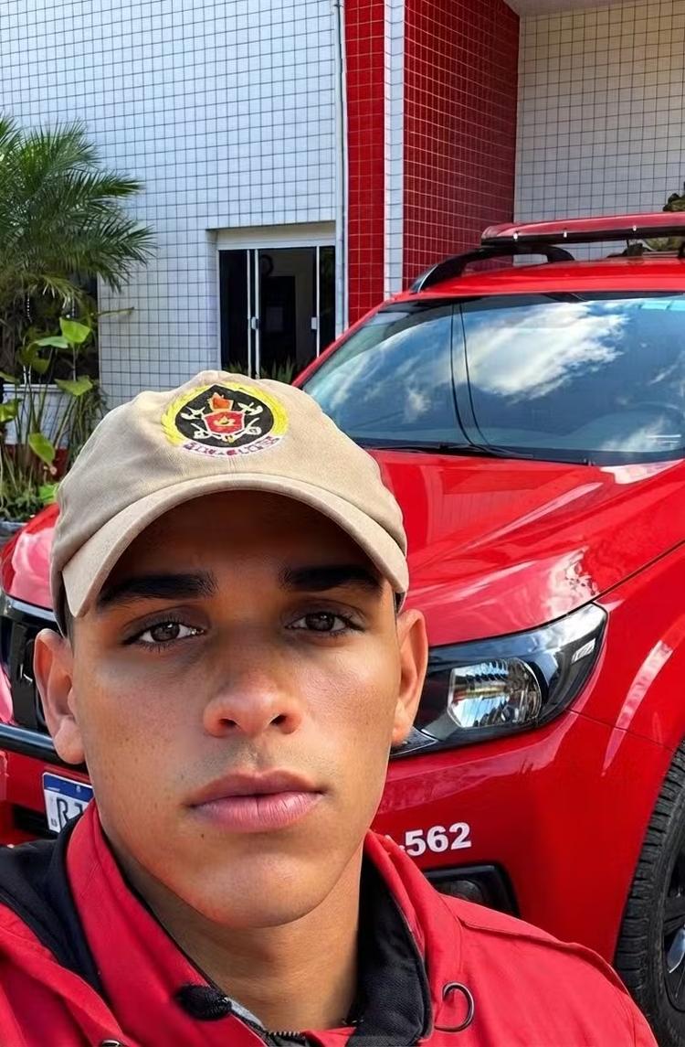 Militar do Corpo de Bombeiros e namorado são assassinados em Duque de Caxias