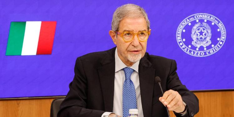Campi Flegrei, ok al piano: fondo da un miliardo e trasferimenti volontari