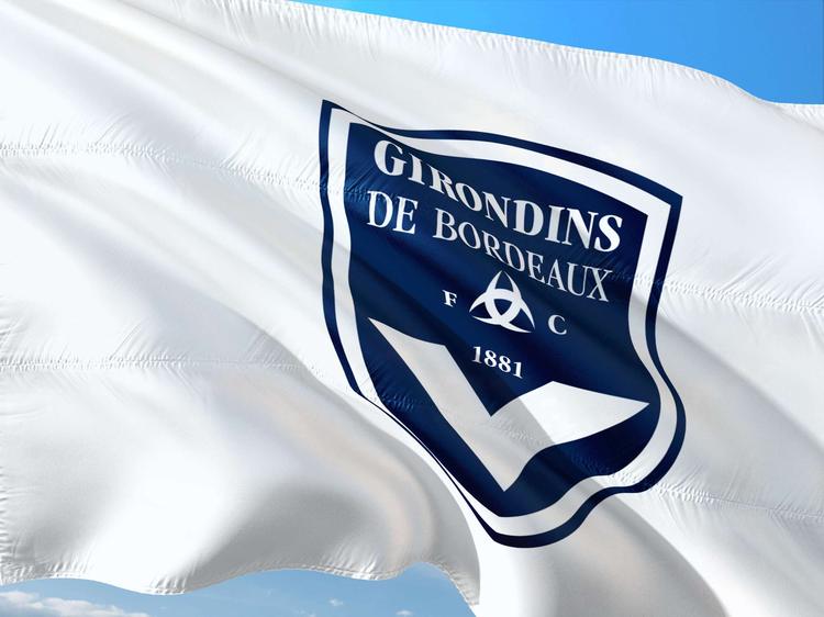 Bruno Irles mis à pied : Rio Mavuba devient le nouvel entraîneur des Girondins de Bordeaux
