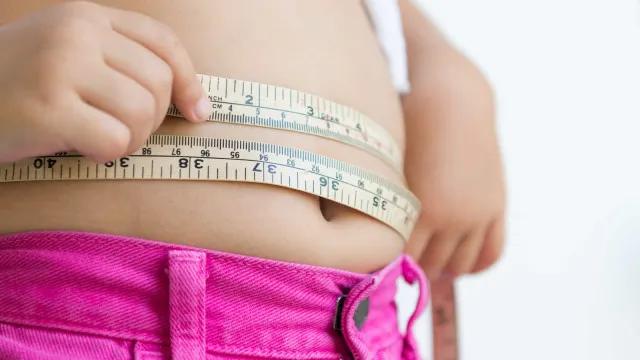 OMS lança guia para enfrentar obesidade em crianças e adolescentes