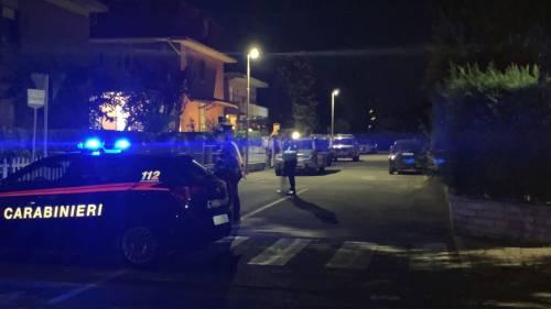 Orrore a Modena: accoltella la madre e il fratello. I vicini: "Urla terribili"