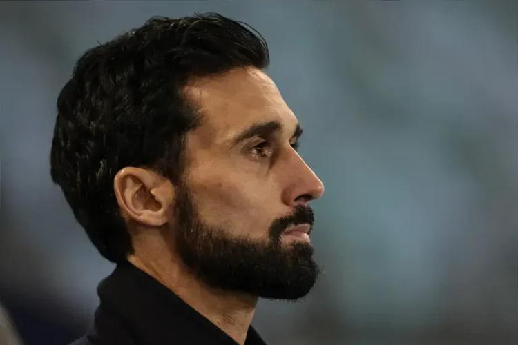 Former Real Madrid boss now finalising Premier League job