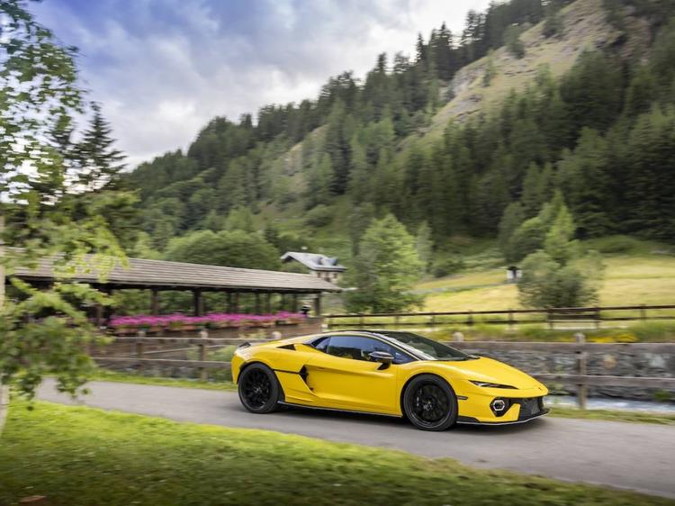 Lamborghini Arena 2