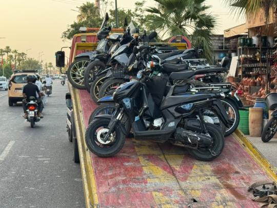 حملة أمنية تطيح بـ12 دراجة تورط أصحابها في السياقة الاستعراضية بمراكش+صور