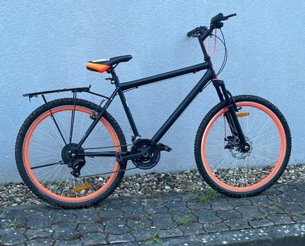 POL-EL: Lingen - Schwarz-orangenes Fahrrad sichergestellt - Eigentümer gesucht
