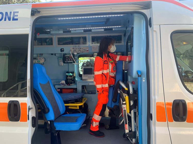 Torre Mozza, una turista muore dopo malore in spiaggia