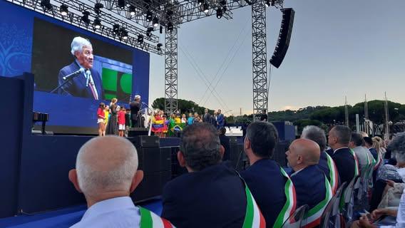 🇮🇹LETOJANNI PRESENTE ALLA FARNESINA ALL'EVENTO PER IL TURISMO DELLE RADICI Presso il piazzale della Farnesina, il Comu...
