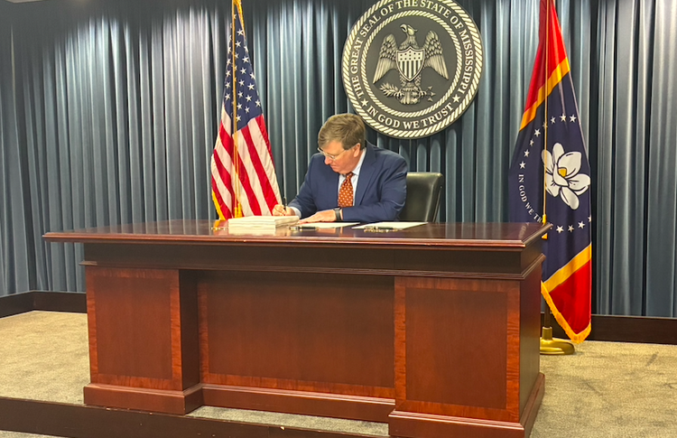 Mississippi governor signs youth court reform package into law