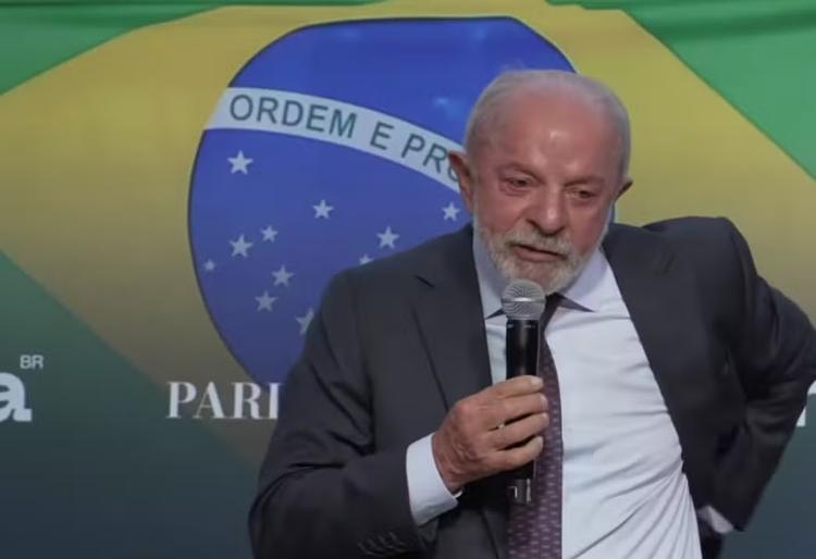 Lula promete estabilidade econômica em evento com empresários e diz que eleição põe em jogo democracia ou 'barbárie'