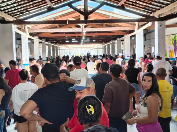 Eleitores levam mais de 1h para votar em Petrolina e Região