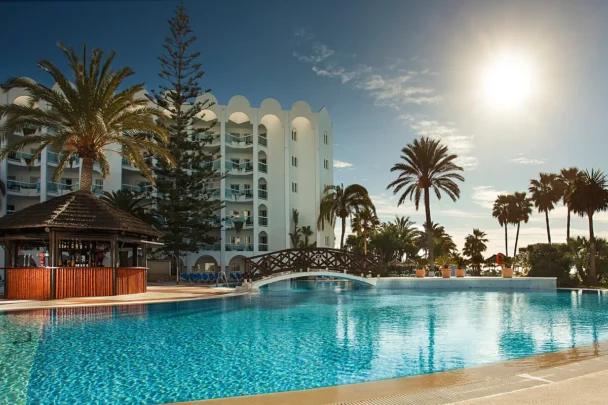 بعد مراكش.. مجموعة فندقية إسبانية تستعد لاستحواذ جديد في الدار البيضاء